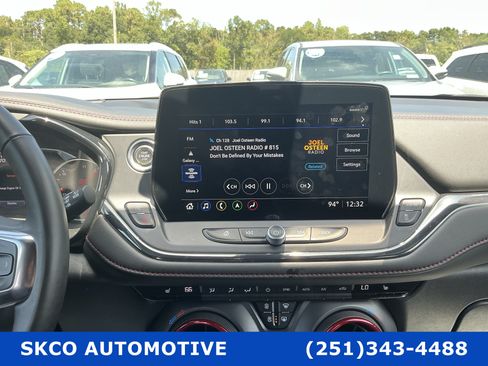 Used 2025 Chevrolet Blazer RS FWD image 16