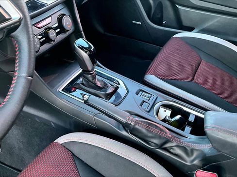 Used 2020 Subaru Impreza 2.0i Sport image 16