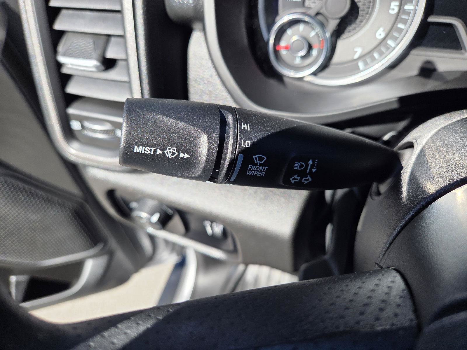 Used 2025 RAM 1500 Warlock AWD/4WD image 14