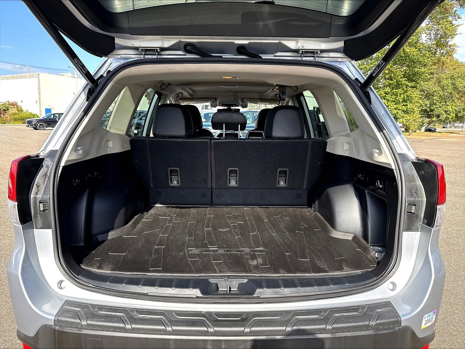 Used 2020 Subaru Forester Limited AWD/4WD image 7