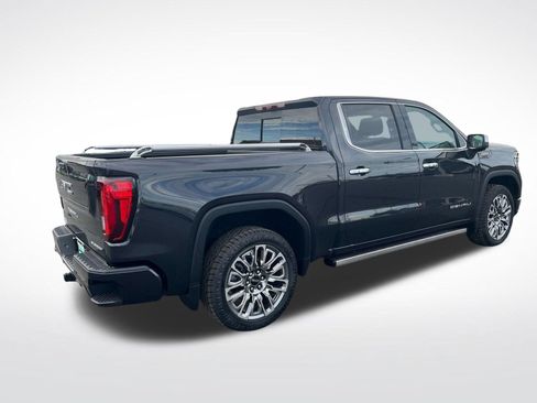 Used 2026 GMC Sierra 1500 Denali Ultimate AWD/4WD image 3