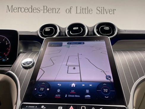 Certified 2024 Mercedes-Benz GLC 300 4MATIC image 32