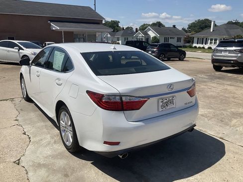 Used 2014 Lexus ES 350 FWD image 5