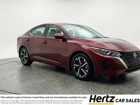 Used 2025 Nissan Sentra SV image 1