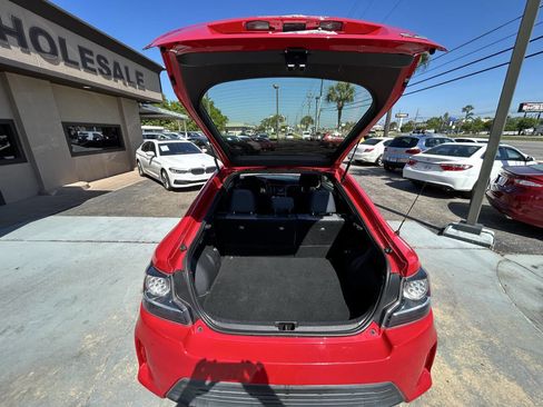 Used 2016 Scion tC image 10