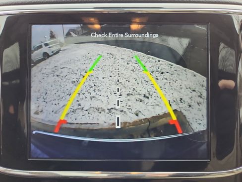 Used 2020 Jeep Grand Cherokee Limited w/ Luxury Group II image 23