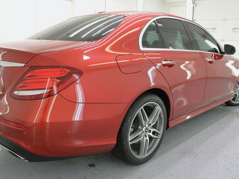 Used 2017 Mercedes-Benz E 300 image 15