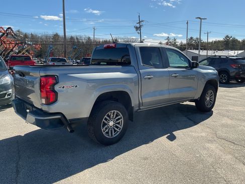 Certified 2024 Chevrolet Colorado LT AWD/4WD image 3