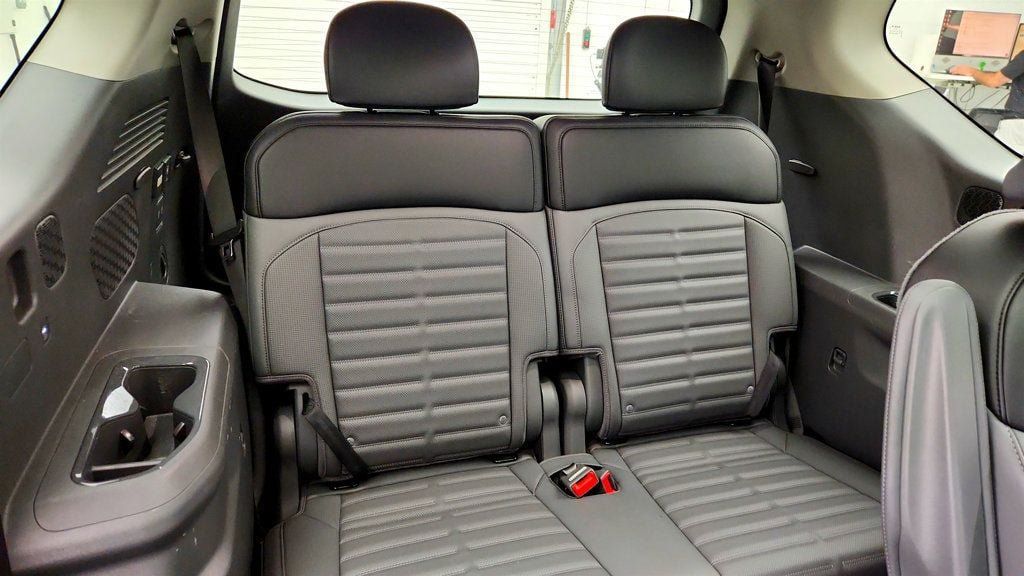 Used 2024 Kia EV9 Land AWD/4WD image 20