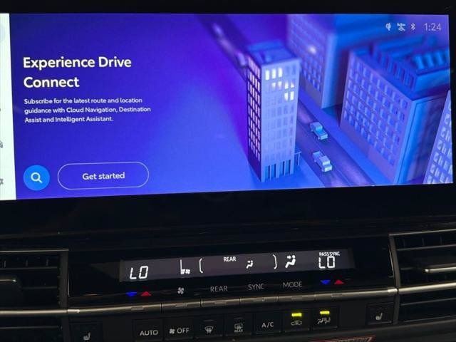 Certified 2026 Toyota Sienna XSE FWD image 33