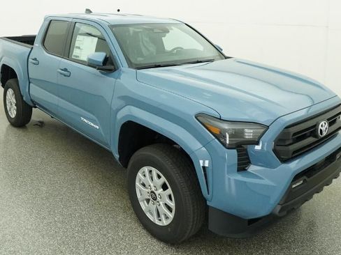 New 2026 Toyota Tacoma SR5 RWD image 13