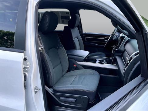 Used 2022 RAM 1500 Big Horn AWD/4WD image 8