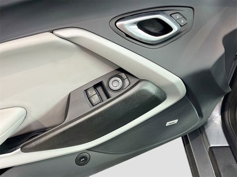 Used 2023 Chevrolet Camaro LT w/ RS Package image 16