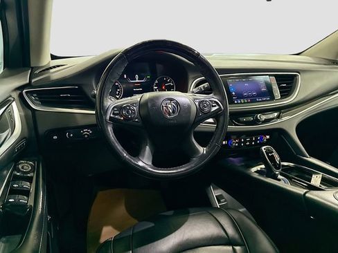 Used 2020 Buick Enclave Avenir w/ Avenir Technology Package image 25