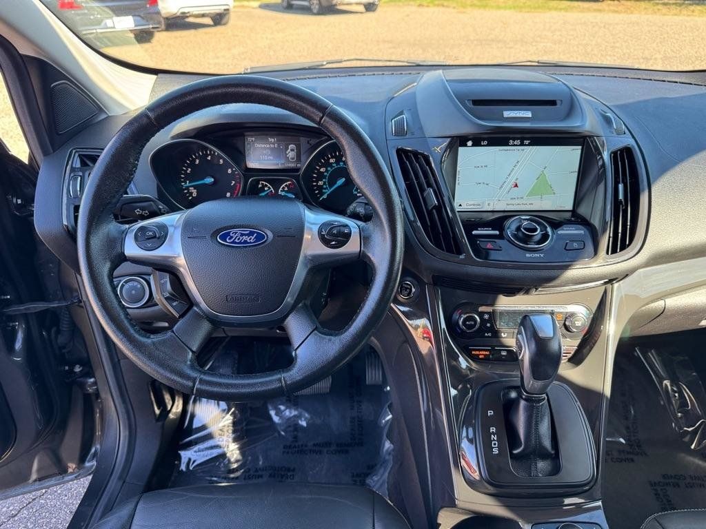 Used 2016 Ford Escape Titanium AWD/4WD image 32