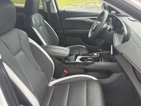 Used 2025 Buick Envision Sport Touring image 11