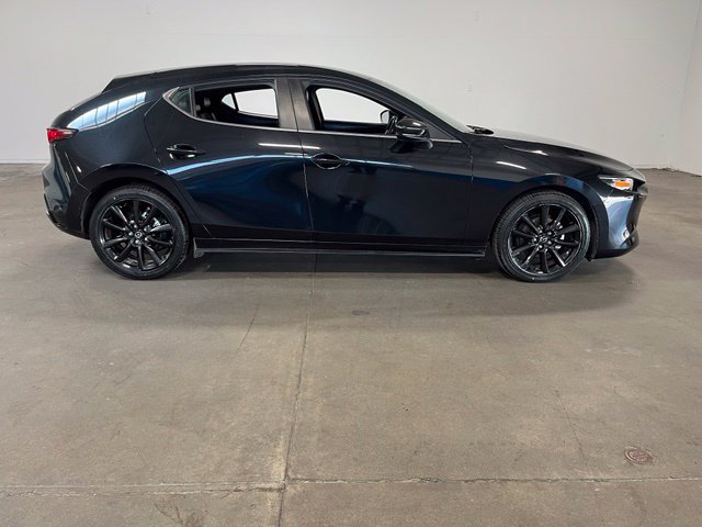 Used 2024 MAZDA MAZDA3 s FWD image 2