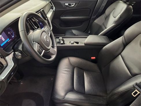 Used 2024 Volvo S60 B5 Core image 14