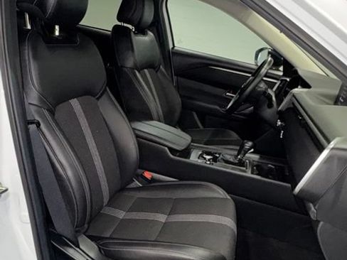 Used 2025 MAZDA CX-50 AWD 2.5 S w/ Accent Package image 14