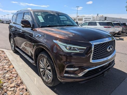 Used 2019 INFINITI QX80 Luxe AWD/4WD image 4
