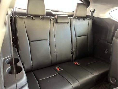 Used 2022 Toyota Highlander Platinum image 22