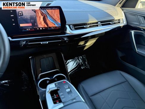 Used 2026 BMW X2 xDrive28i image 26