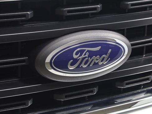 Used 2021 Ford F150 XLT w/ Equipment Group 301A Mid image 14