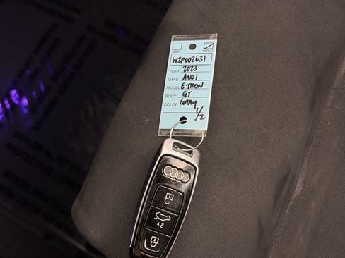 Certified 2023 Audi e-tron GT Prestige w/ Prestige Package image 34