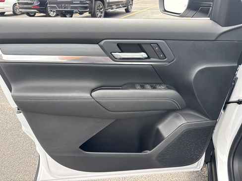 New 2027 GMC Terrain Elevation w/ Black Edition AWD/4WD image 14