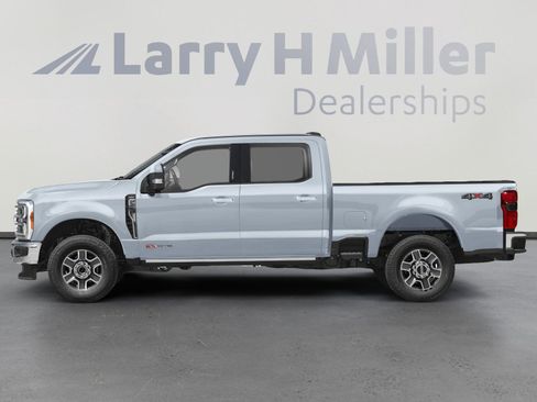 Used 2024 Ford F250 Lariat w/ Lariat Ultimate Package image 3