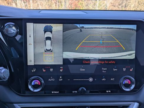 Used 2023 Lexus RX 350 w/ Luxury Package image 15