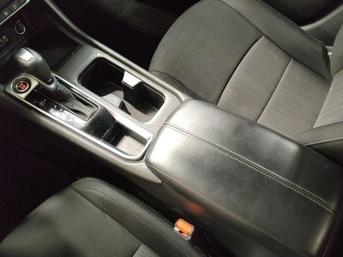 Used 2024 Nissan Sentra SV w/ All-Weather Package FWD image 26