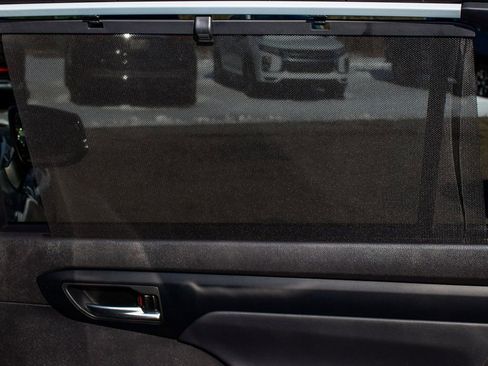 Used 2025 Toyota Highlander XSE image 13