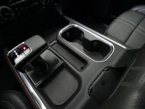 Certified 2023 Chevrolet Silverado 1500 High Country w/ Technology Package image 15