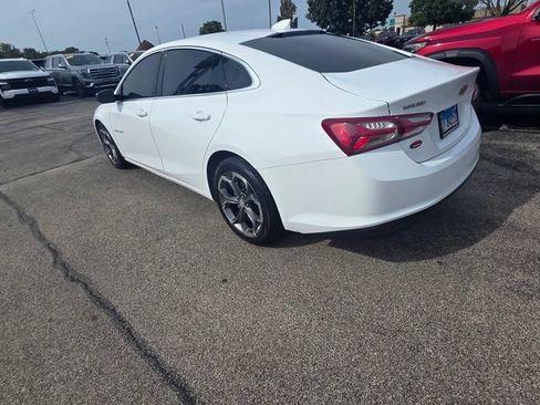 Used 2021 Chevrolet Malibu LT FWD image 7