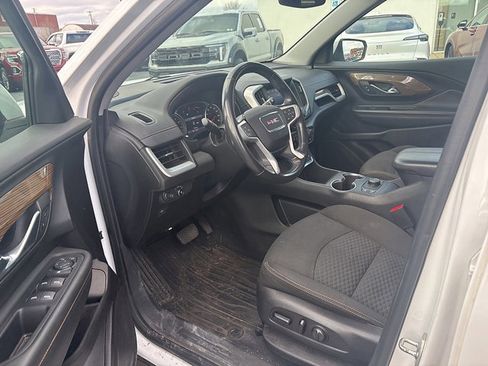 Used 2019 GMC Terrain SLE w/ Driver Convenience Package image 9