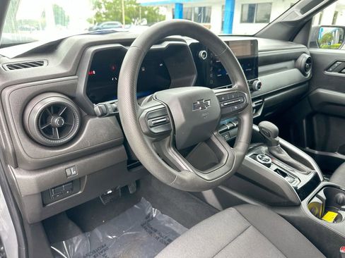 Used 2024 Chevrolet Colorado Trail Boss w/ Advanced Trailering Package image 10