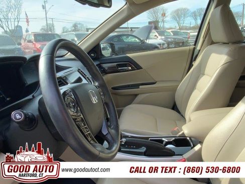 Used 2017 Honda Accord EX-L image 11