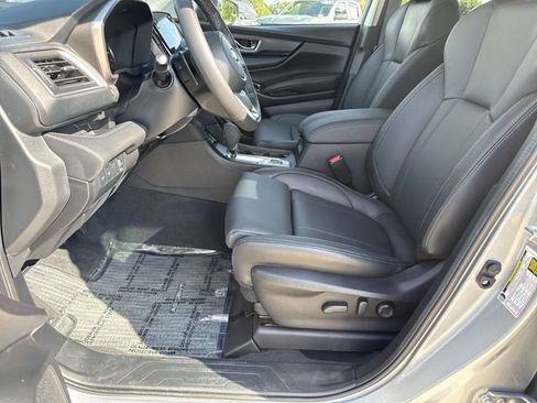 Used 2026 Subaru Ascent Limited AWD/4WD image 19