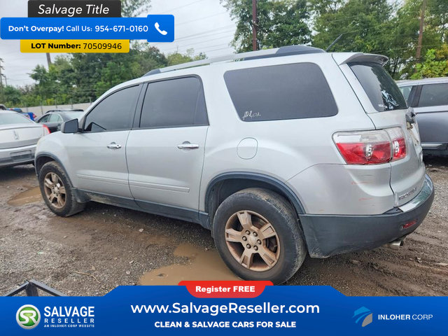 Used 2011 GMC Acadia SL w/ Preferred Package FWD image 3