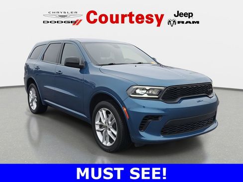 Certified 2023 Dodge Durango GT AWD/4WD image 1