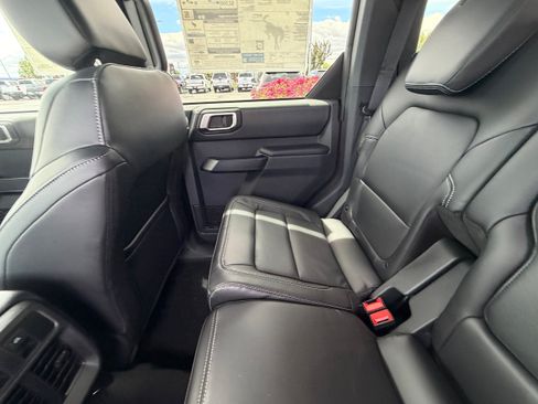 New 2026 Ford Bronco Outer Banks AWD/4WD image 20
