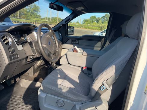 Used 2013 Ford F150 XLT w/ Mid Equipment Group RWD image 12