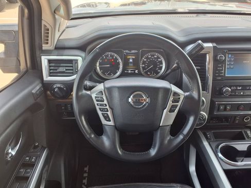 Used 2017 Nissan Titan SL w/ SL Towing Convenience Package AWD/4WD image 16