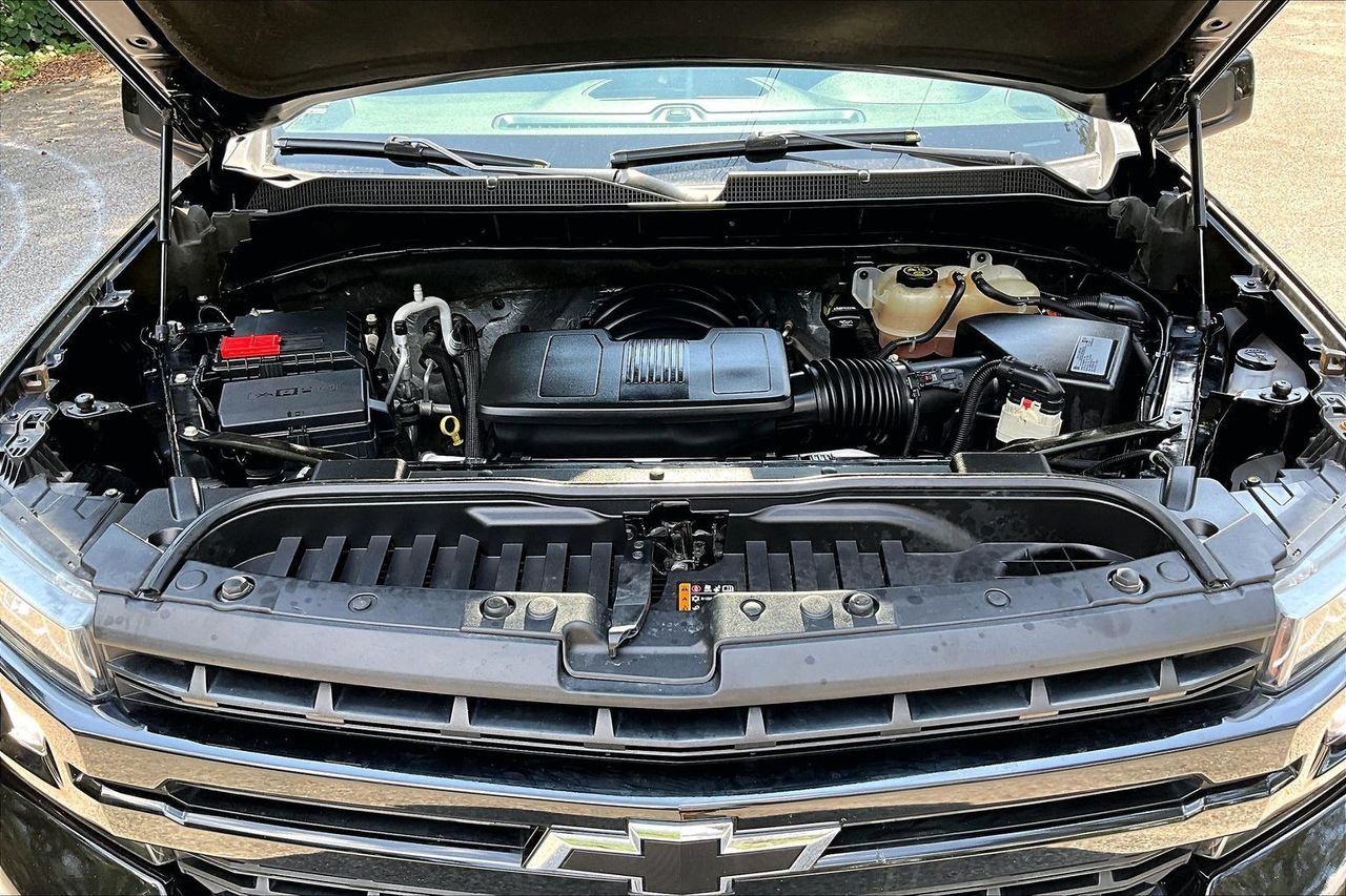 Used 2021 Chevrolet Silverado 1500 RST w/ Rally Edition RWD image 31