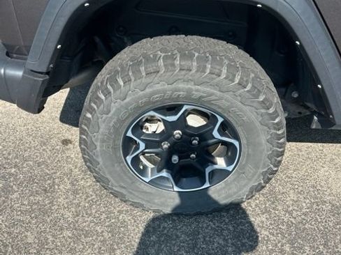 Used 2023 Jeep Wrangler Unlimited Rubicon 4xe w/ Cold Weather Group AWD/4WD image 34