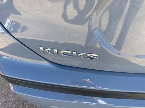 Used 2024 Nissan Kicks SR image 7
