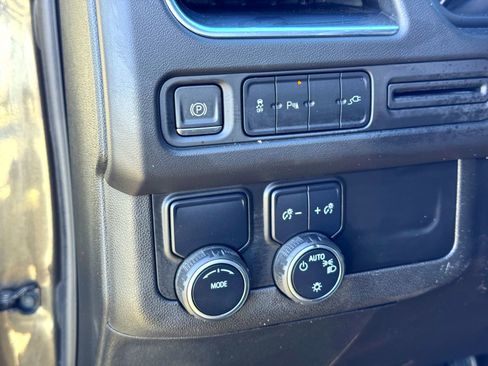 Used 2021 Chevrolet Tahoe LT image 14