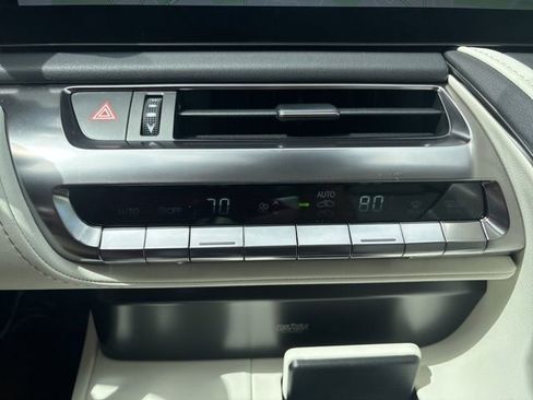 Used 2026 Lexus LC 500 Coupe image 22