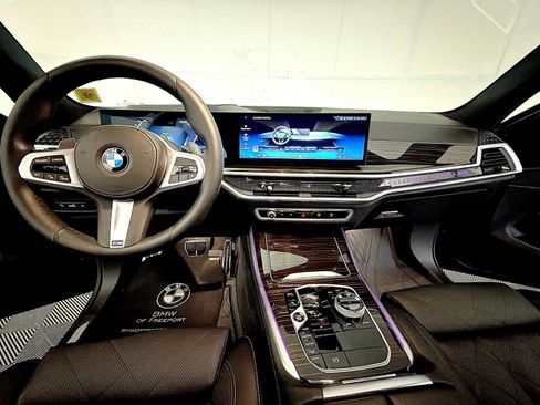 Certified 2024 BMW X5 xDrive40i w/ Executive Package AWD/4WD image 17